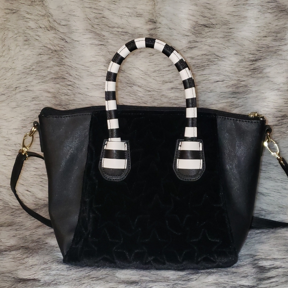 SOLD☆LUV BETSEY JOHNSON velvet satchel - Picture 4 of 8